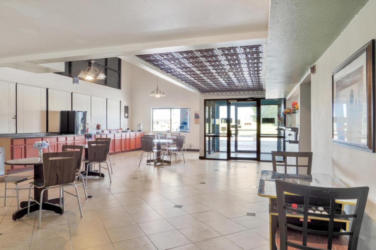 Lonestar Inn & Suites, Erick Ok Hwy 40 By Oyo Екстер'єр фото